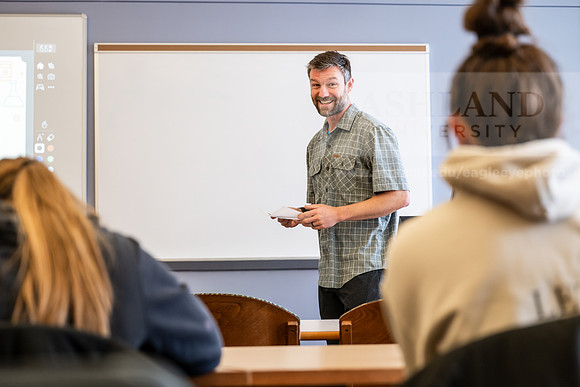 PsychologyClassChartier0226AWB_6735