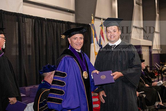 151SPGraduate0523ALW_2710