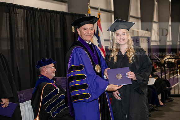 219SPGraduate0523ALW_3134
