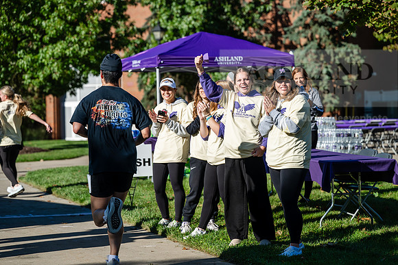 Homecoming5kRunWalk1026AWB_1467