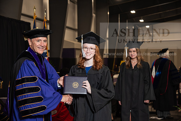 138SpGradBachelorArts0524TR_DSC_5268