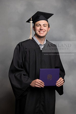051SPGraduate0523CCP10056