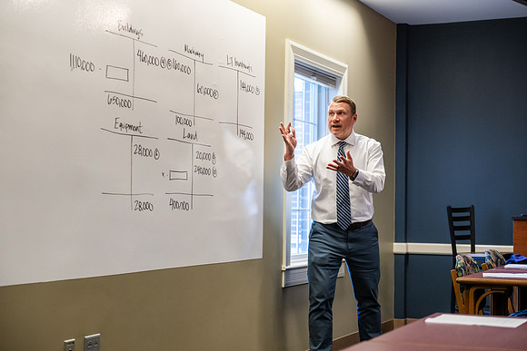 COBEAccountingProfHinkel1026AWB_5099