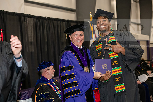 044SPGraduate0523ALW_2845