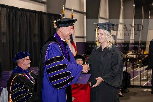 213SPGraduate0523ALW_2747