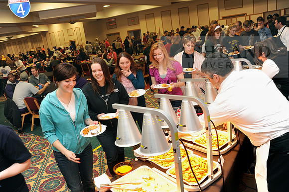 Crowd_8304