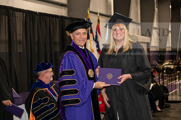 087SPGraduate0523ALW_3048