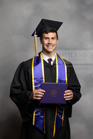 064SPGraduate0523CCP10061