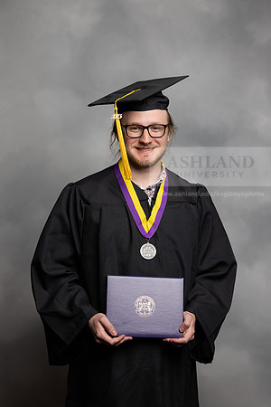 272SPGraduate0523CCP10018