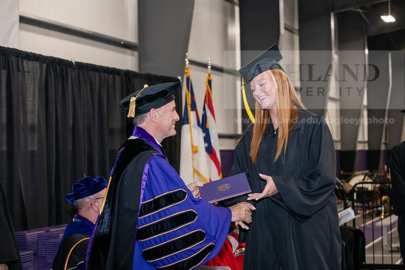 060SPGraduate0523ALW_2652