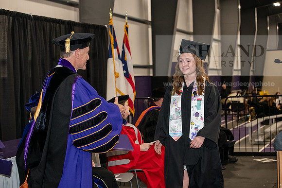 170SPGraduate0523ALW_3101