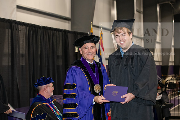 058SPGraduate0523ALW_2855