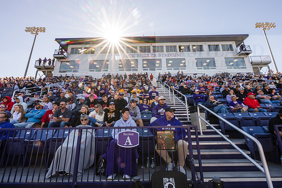 HomecomingAUvTiffinFtball1026AWB_3539