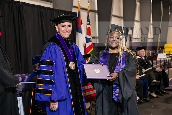 186SpGradMasterBusiness0524AWB_9338