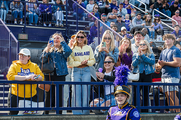 HomecomingAUvTiffinFtball1026AWB_2905