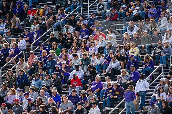 HomecomingAUvTiffinFtball1026AWB_3826