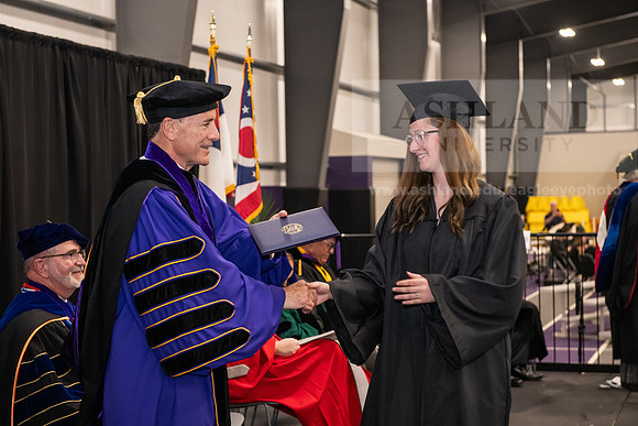 025SpGradBachelorScience0524AWB_9554