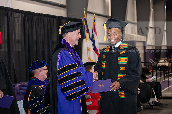 165SPGraduate0523ALW_2718