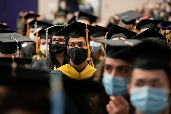 215WiGradCeremony1221ALW_6544