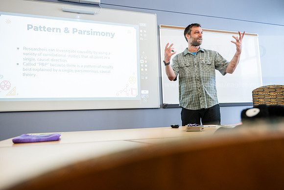 PsychologyClassChartier0226AWB_6888