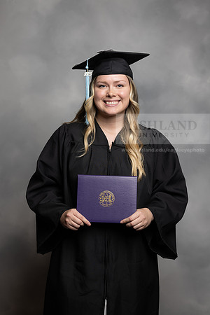 143SPGraduate0523CCP10195