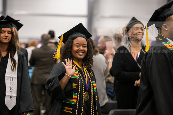 088SPGradProcessional0523ALW_1910