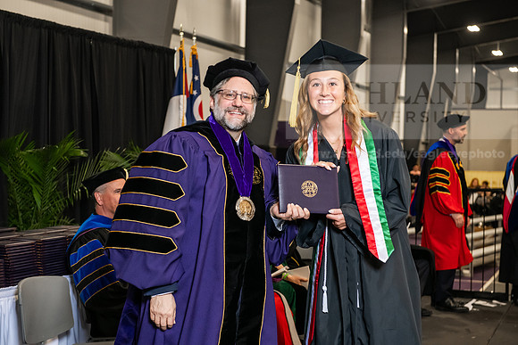 055SPGradBachelorScience0525AWB_3817