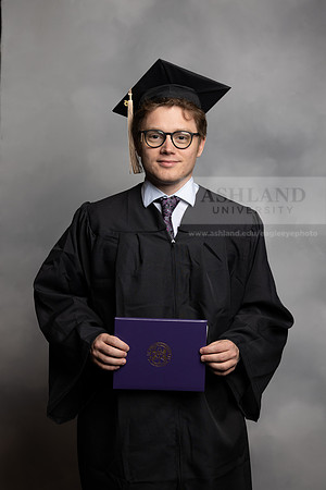 005SPGraduate0523CCP10038