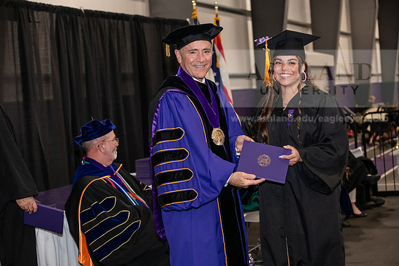 126SPGraduate0523ALW_3235