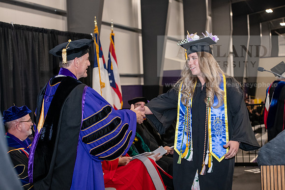 098SPGraduate0523ALW_2675