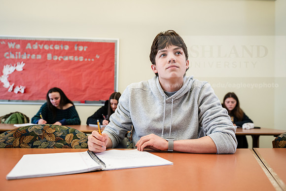 PsychologyClassChartier0226AWB_6882