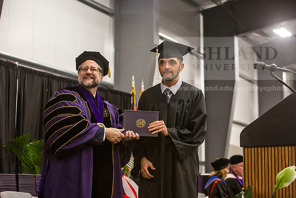 071SpGradBachelorArts0525JH6Q8B8889
