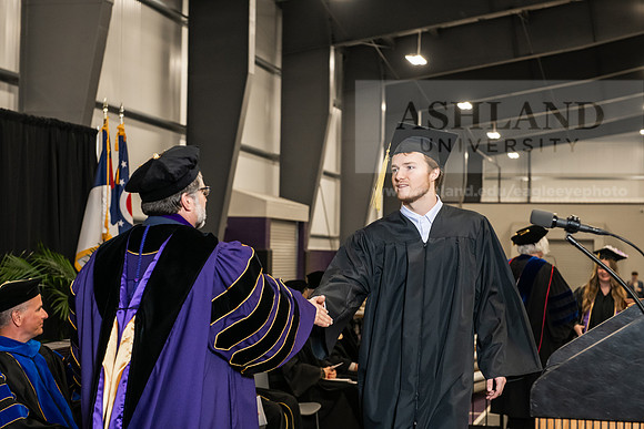 069SPGradBachelorScience0525AWB_3828