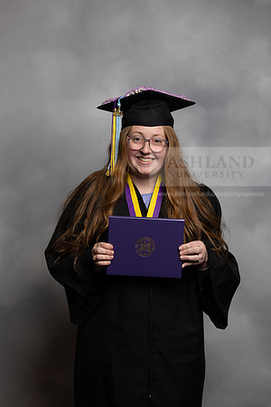 123SPGraduate0523CCP10188