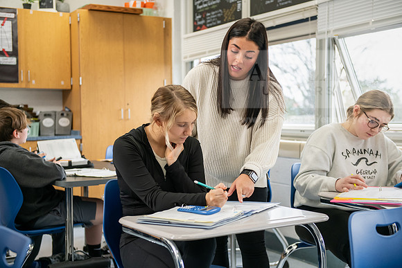 EducationStudentTeachingBurdette0424AWB_2417