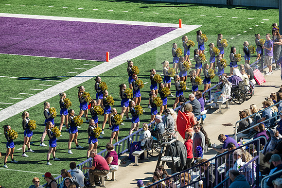 HomecomingAUvTiffinFtball1026AWB_3155