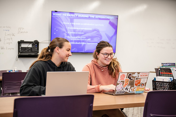 WCCStudentStudy1024AWB_8200