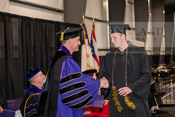 099SPGraduate0523ALW_2881