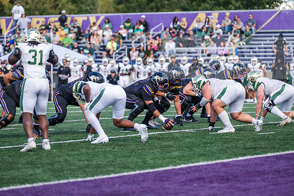 HomecomingAUvTiffinFtball1026AWB_2435