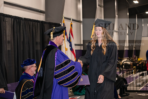 037SPGraduate0523ALW_3175