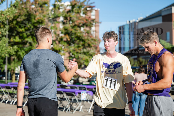 Homecoming5kRunWalk1026AWB_1442