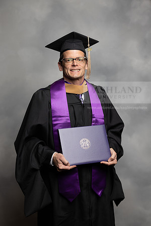 030SPGraduate0523CCP19710