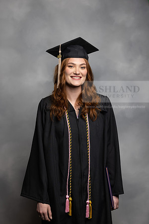 174SPGraduate0523CCP10104