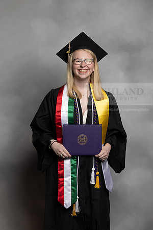 123SPGraduate0523CCP10084