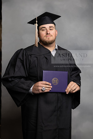 055SPGraduate0523CCP10058