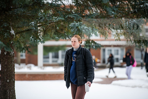 StudentsReturnWinterCampus0125AWB_6375