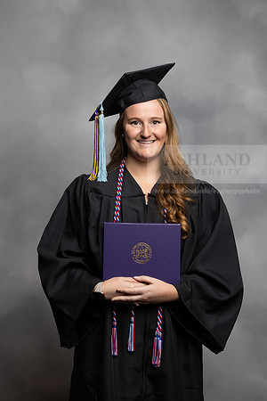 032SPGraduate0523CCP10152