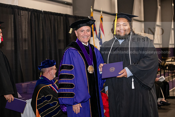 156SPGraduate0523ALW_2713