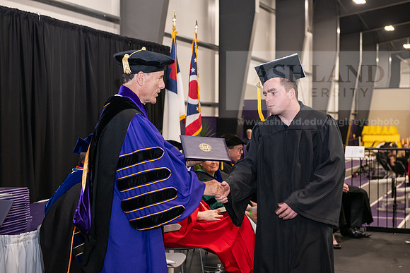100SpGradBachelorScience0524AWB_9602