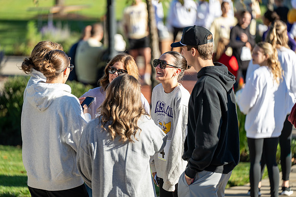 Homecoming5kRunWalk1026AWB_1168